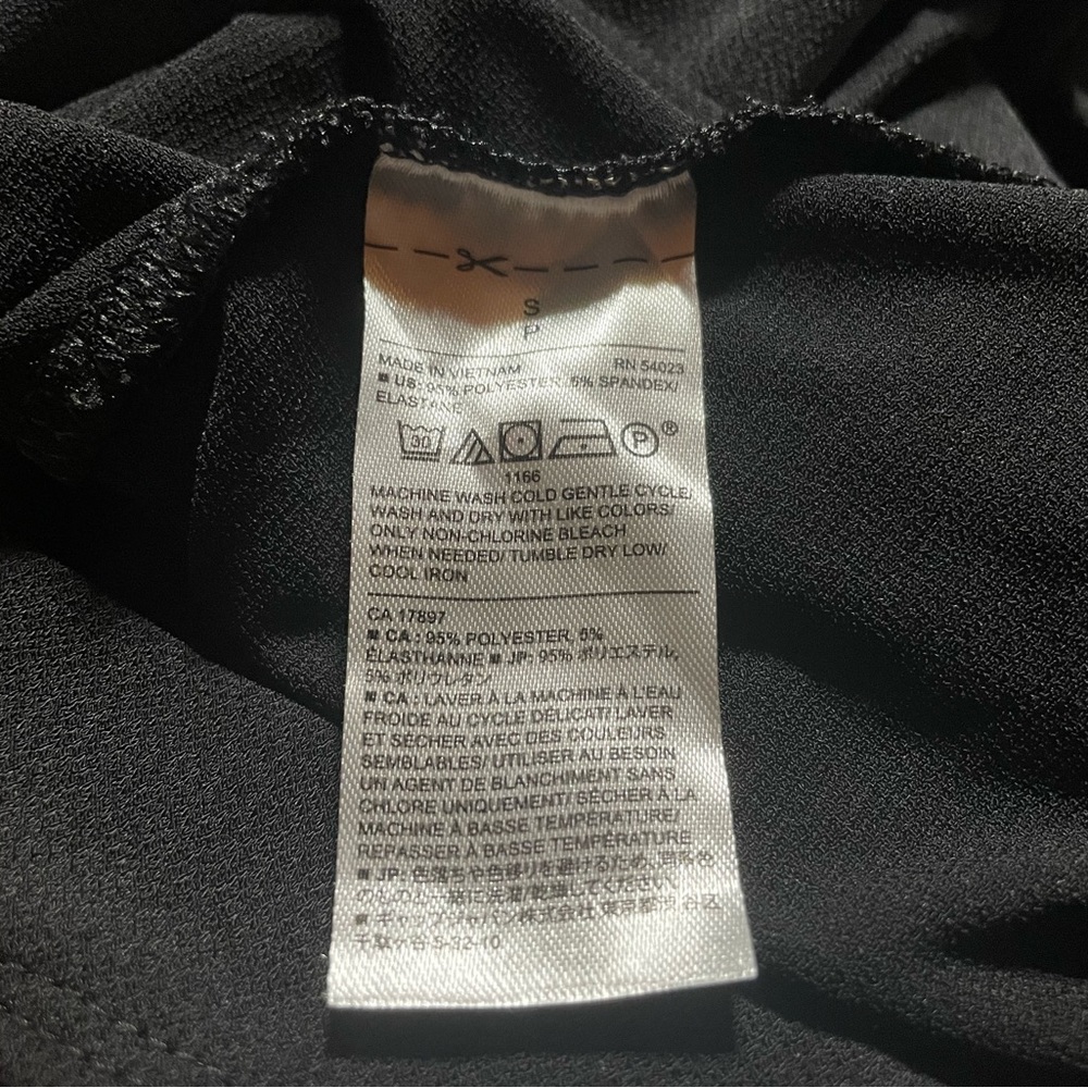Banana Republic Top - Picture 5 of 6